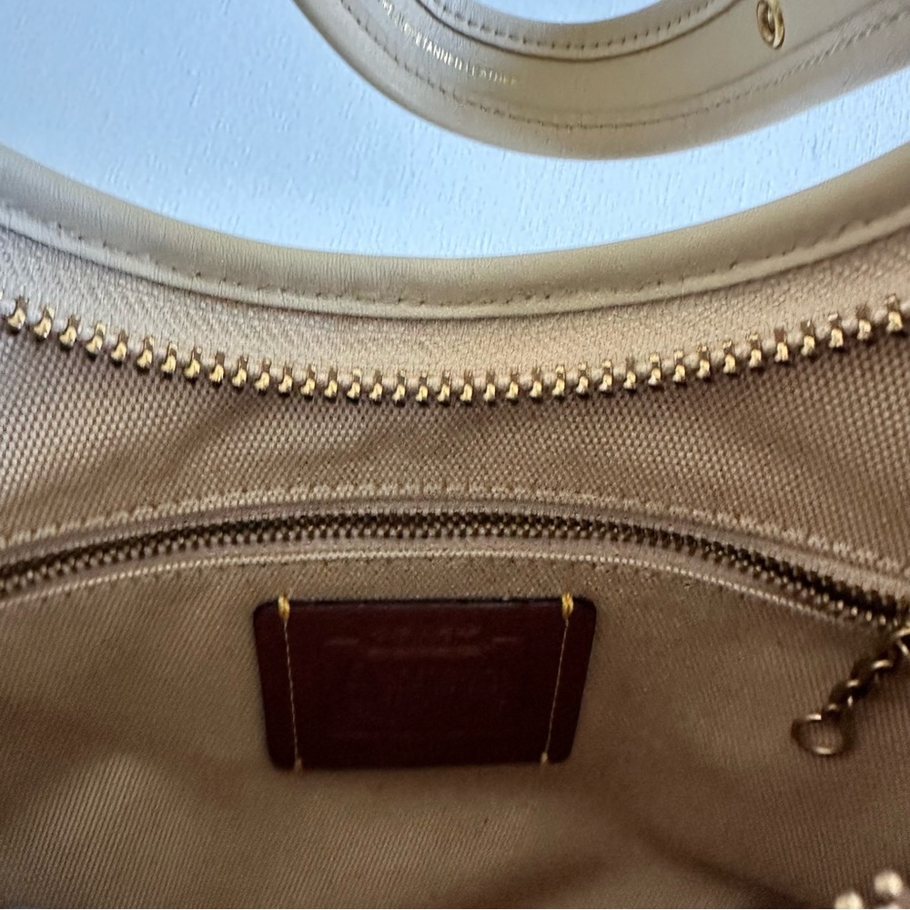 EUC COACH Ergo Shoulder Bag C2265 Ivory - Picture 6 of 6